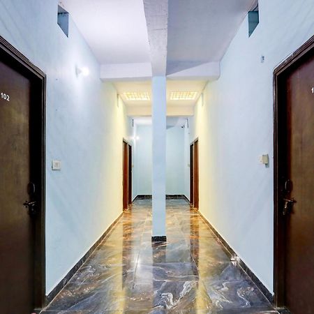 Spot On New Diamond Guest House Rudrapur Eksteriør billede